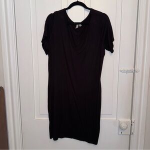 ✨asos black short sleeve dress✨